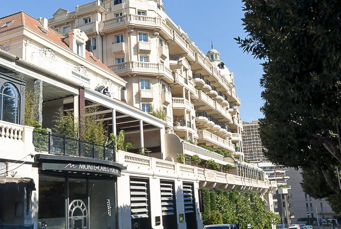 Exceptional apartment in the Golden Square