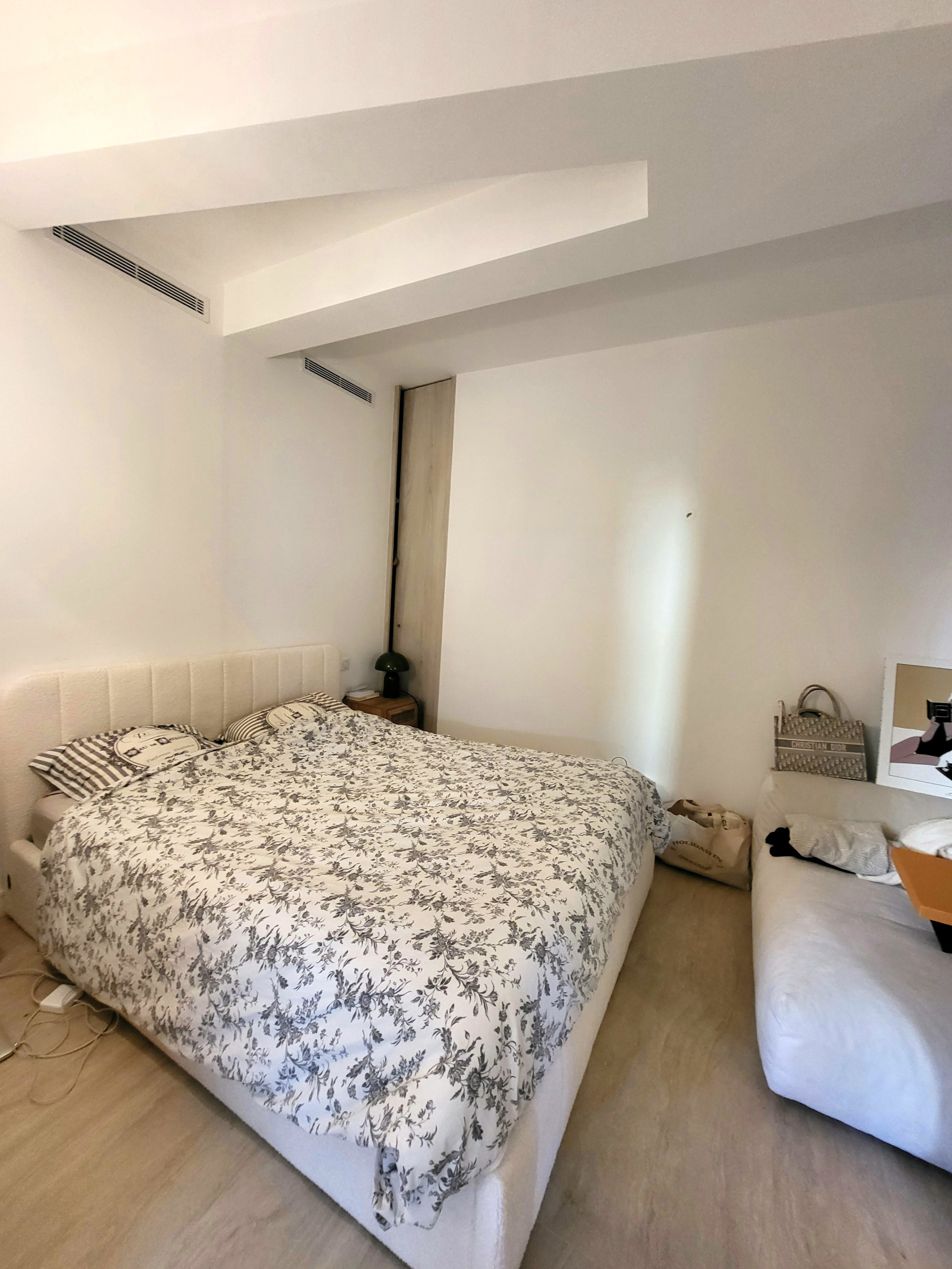 “LE GRANADA” 2 ROOMS REFURBISHED