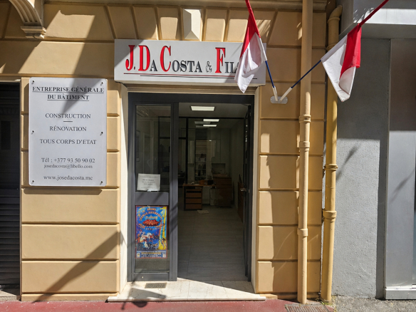 Commercial premises with display windows – Monte-Carlo