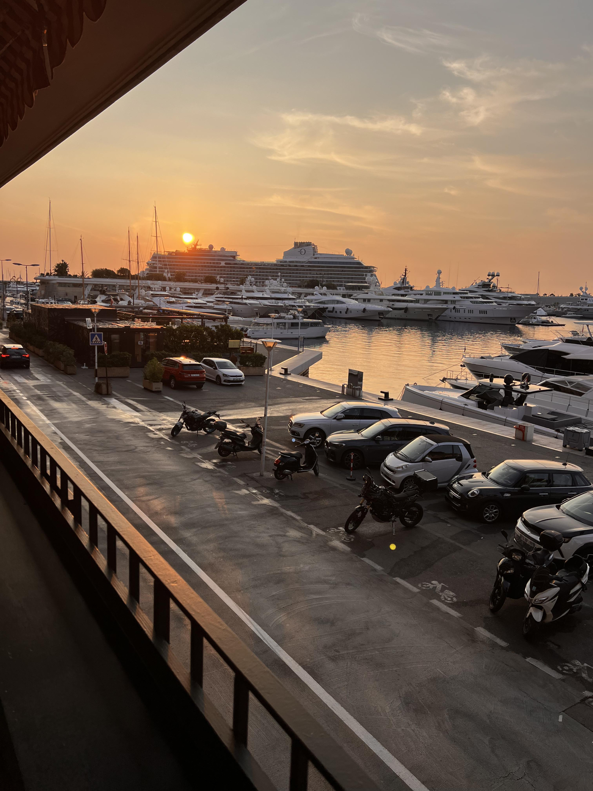 2026-photo-12-terrasse-so3-1782290927-1 Business Centers – Luxury Private Offices in Monaco