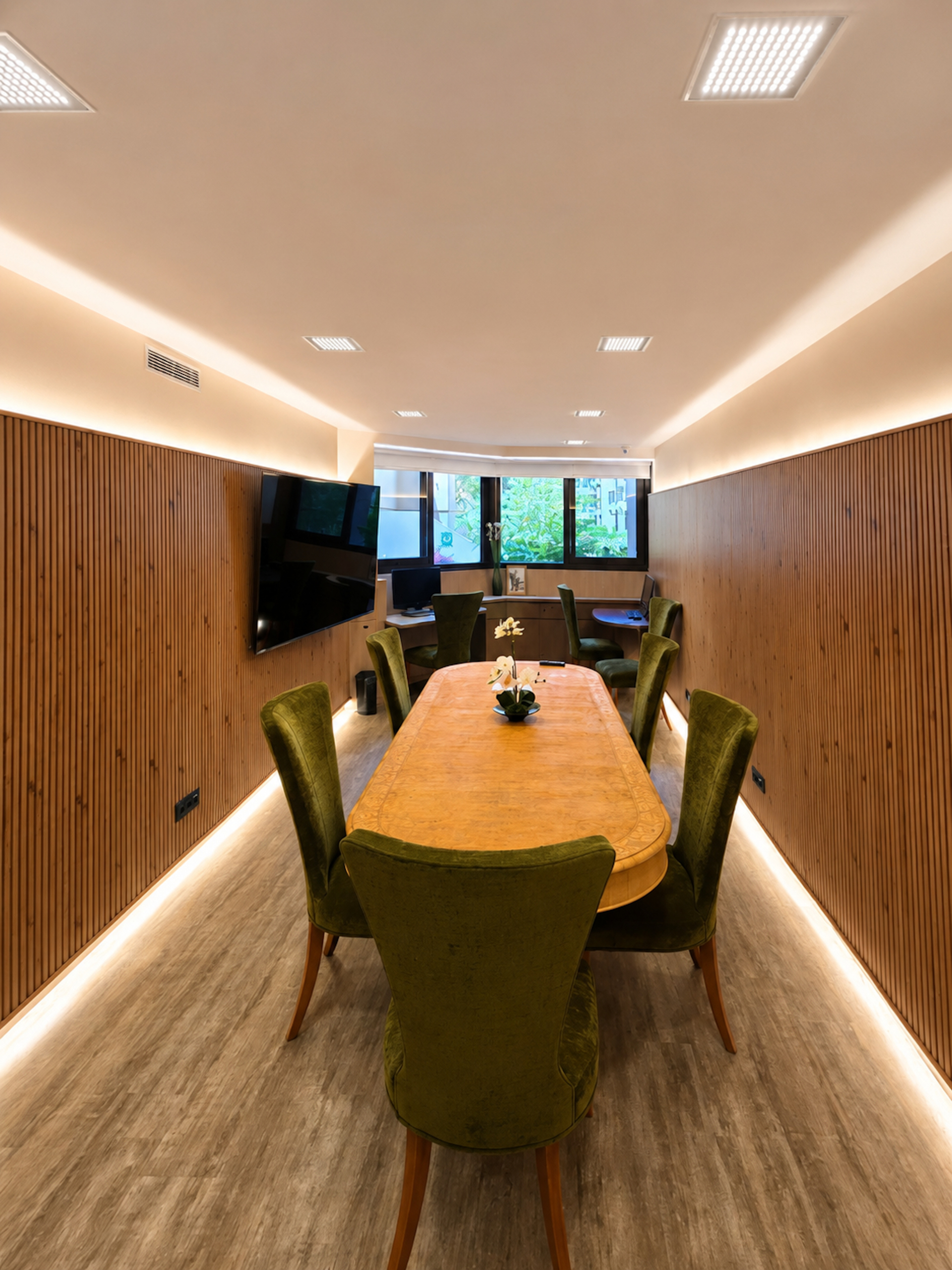 chatgpt-image-24-juin-2026-11-11-14-1-1782303402-1 Business Centers – Luxury Private Offices in Monaco