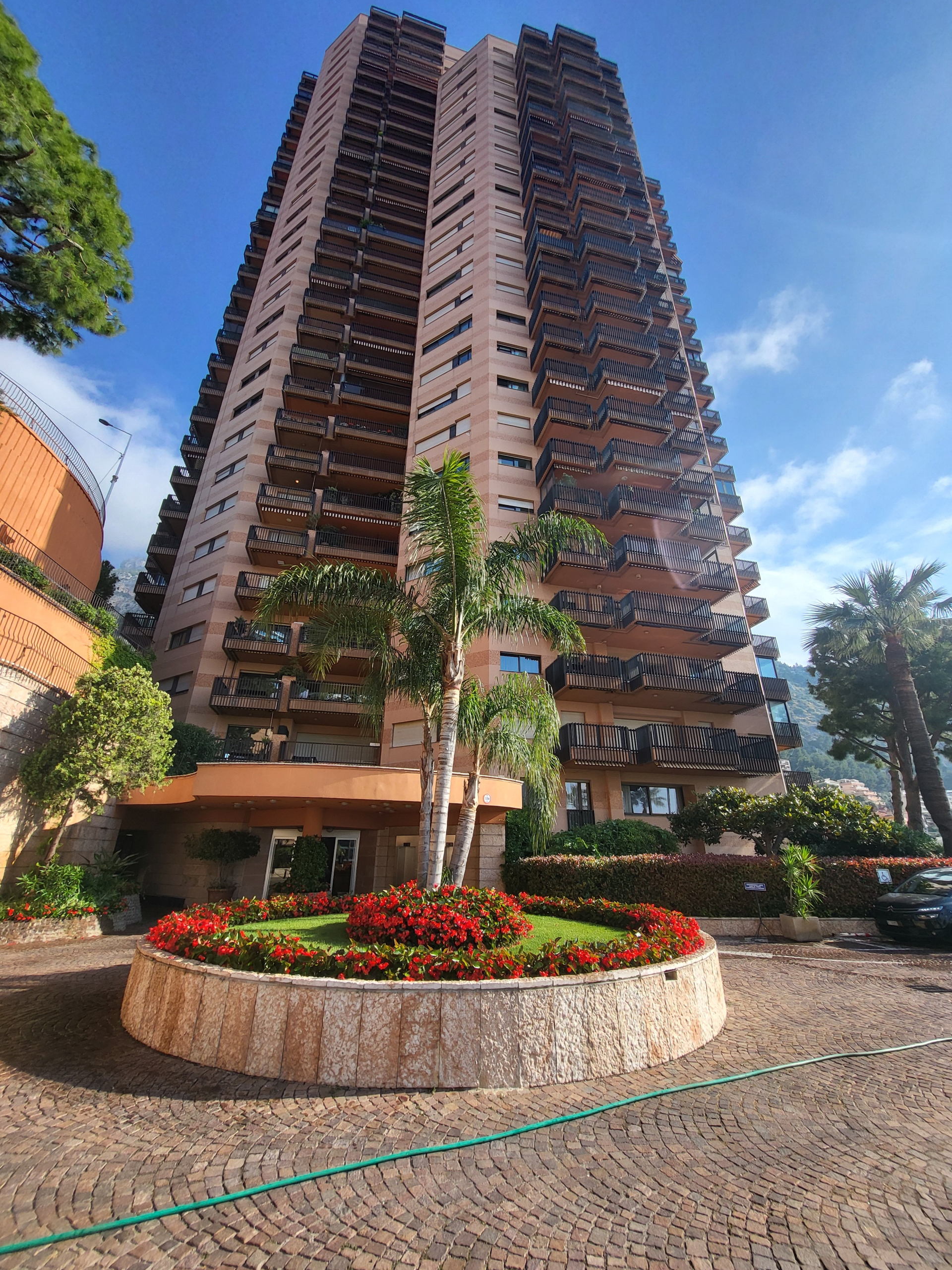 0-immeuble-1717763505 Magnificent Duplex for sale in Parc Saint Roman
