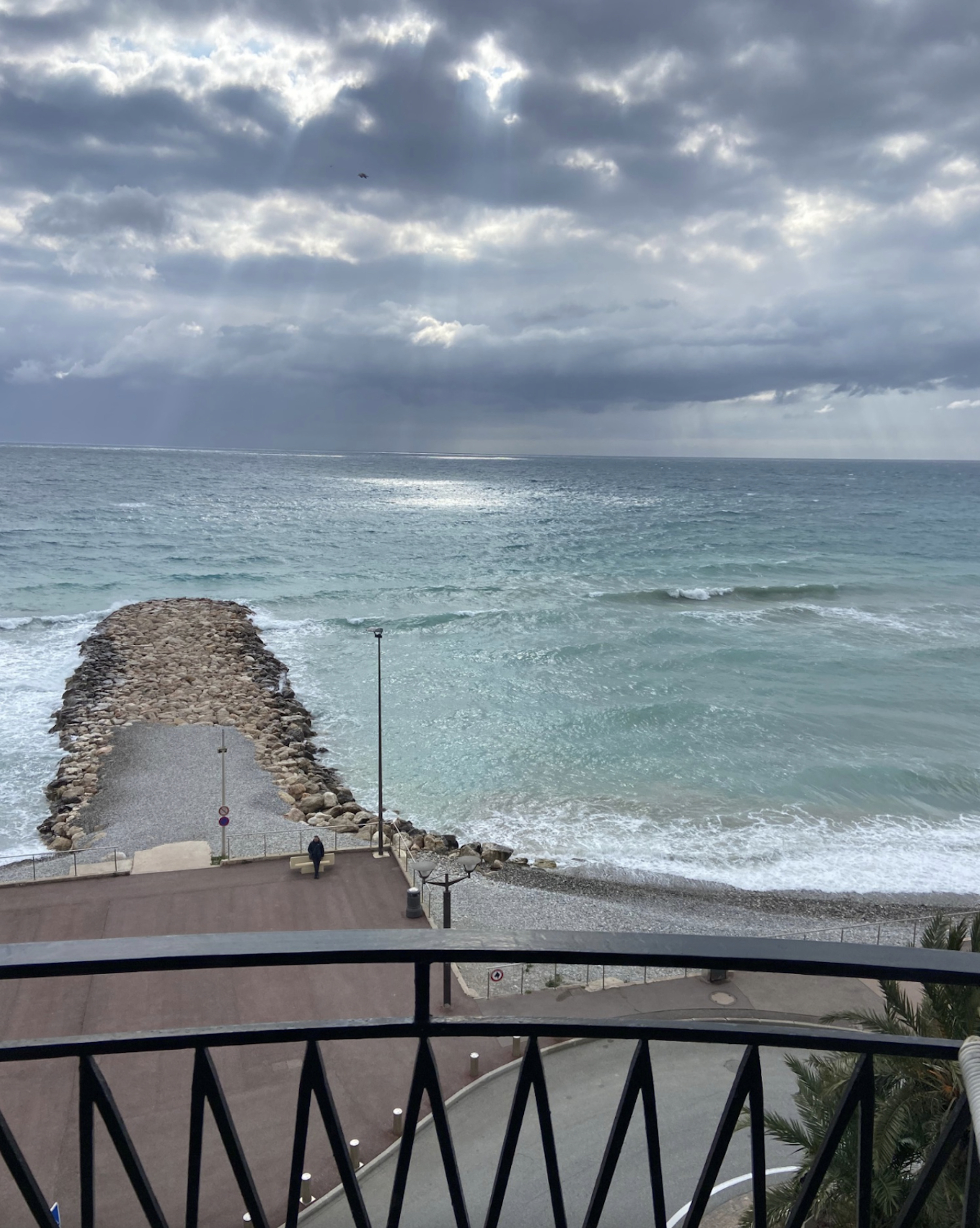 capture-d-e-cran-2025-05-06-a-09.31.39-1746517372 ROQUEBRUNE CAP MARTIN FOR SALE 3 P SEA FRONT