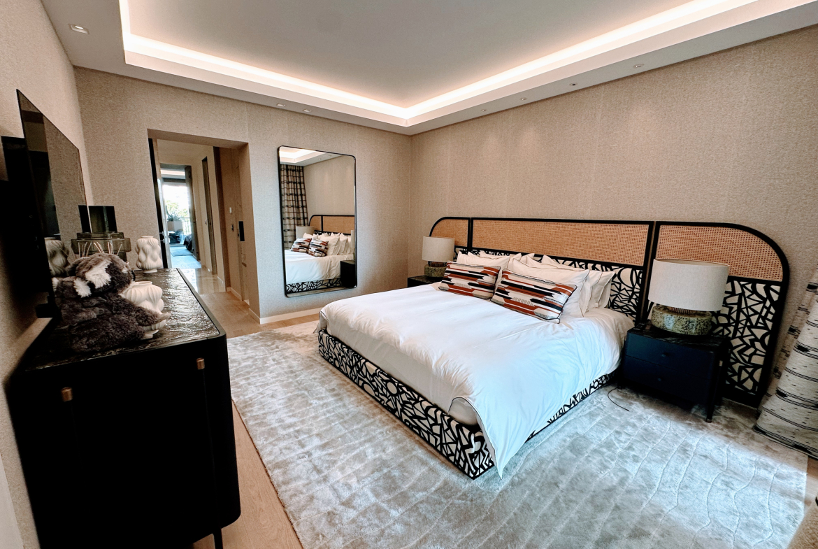 Fontvieille – 3/4 rooms Sublime renovated apartment with panoramic terrace and sea view