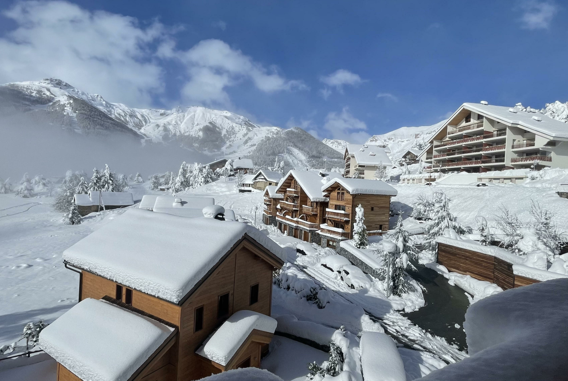 AURON 4 PIECES ACCES PRIVE VUE PANORAMIQUE